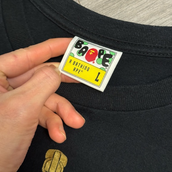 Bape ABC Camo shark tee ( L ) - Picture 3 of 7